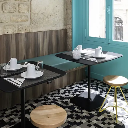 Hotel Ibis Styles Gare Saint Lazare 3*
