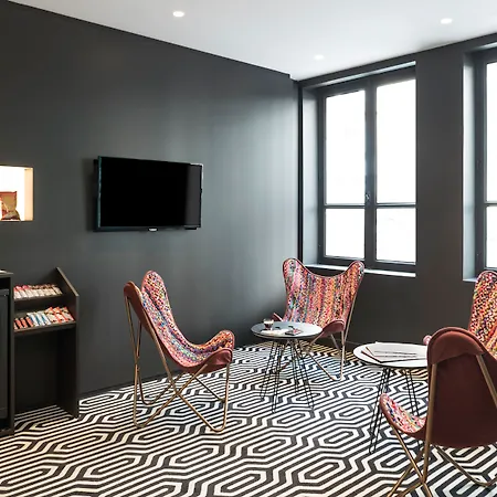 Ibis Styles Gare Saint Lazare Hotel 3*