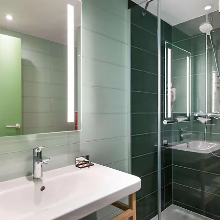 Ibis Styles Gare Saint Lazare Hotel Paříž