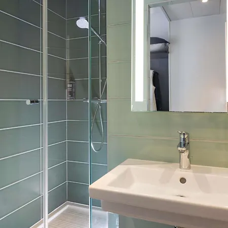 Ibis Styles Gare Saint Lazare Hotel 3*