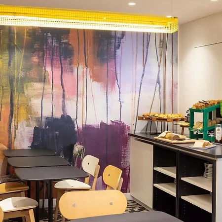 Ibis Styles Gare Saint Lazare 3* Paris