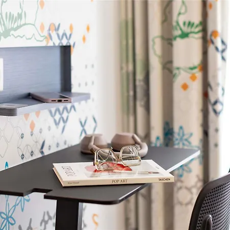 Ibis Styles Gare Saint Lazare Paris