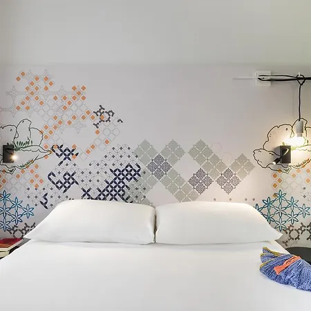 Hotel Ibis Styles Gare Saint Lazare 3*
