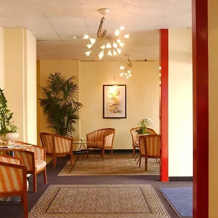 Hotel Ibis Styles Gare Saint Lazare 3*
