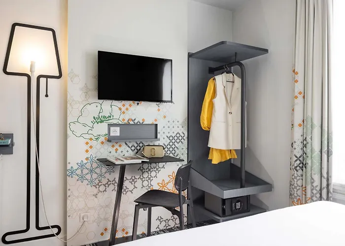 Ibis Styles Gare Saint Lazare Szálloda 3*